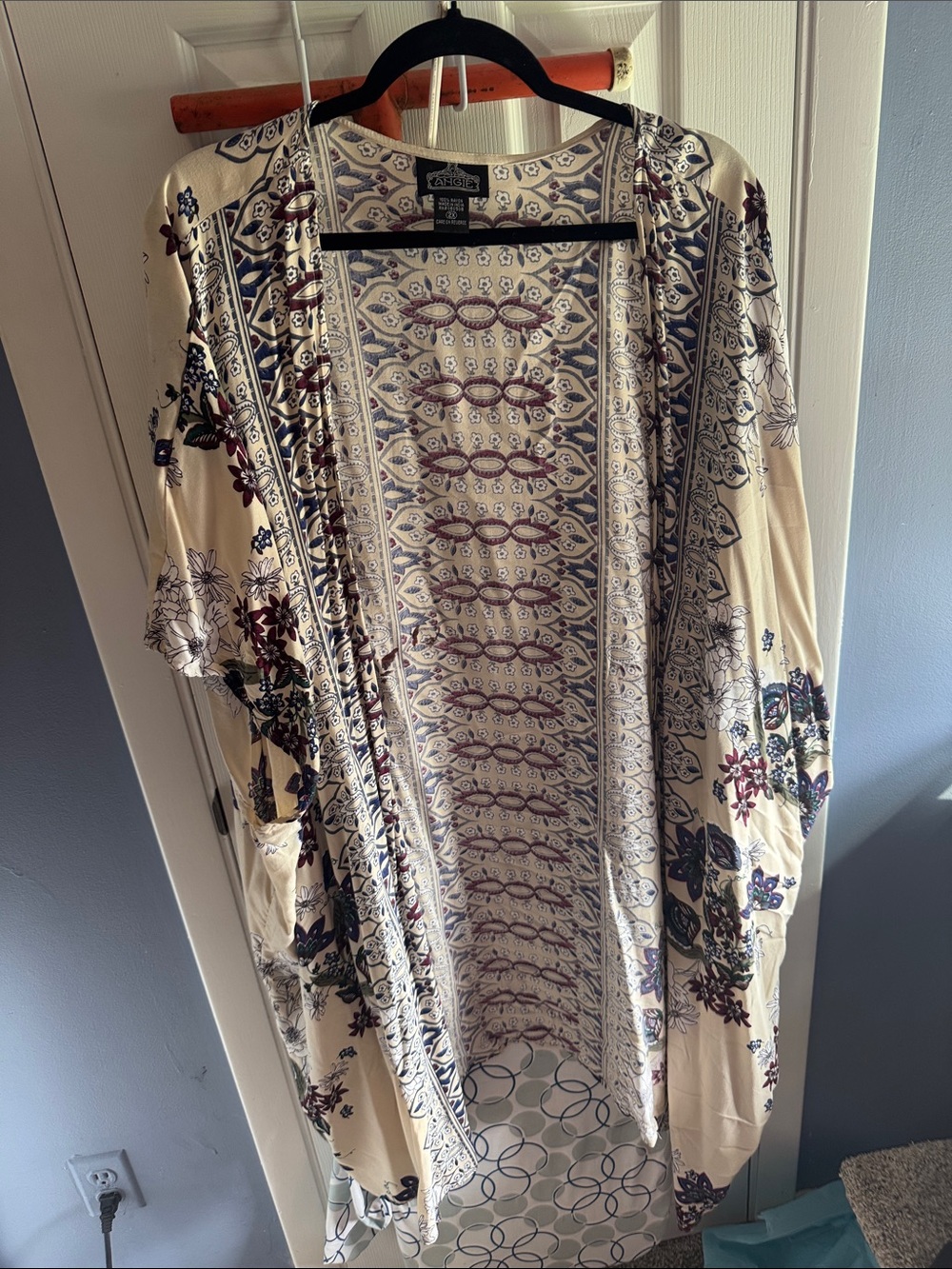 Angie Cream Floral Boho Kimono Cardigan - Picture 3 of 4